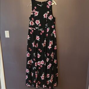 Torrid women’s Black Floral Maxi Dress Pink Rose Print size 14